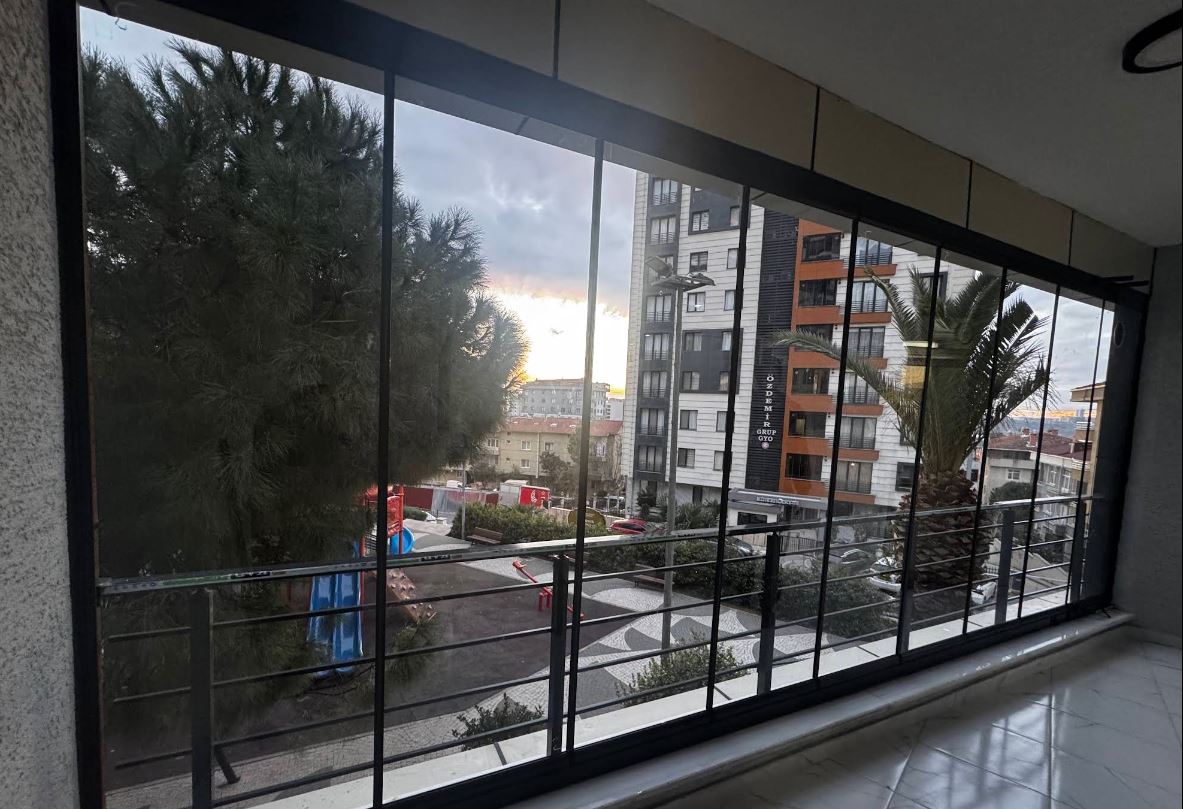 SonYapi cam balkon genis acilir sistem